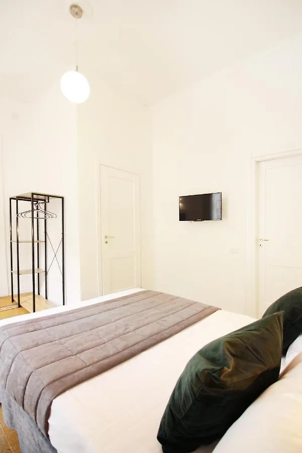 Le Quinte Del Bellini Bed & Breakfast Naples
